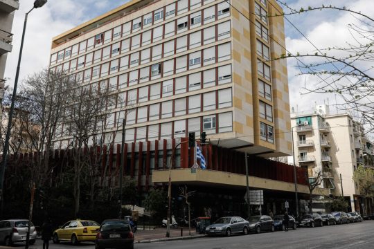 Η «δωρεάν Παιδεία» σταματά εκεί που αρχίζει το ενοίκιο